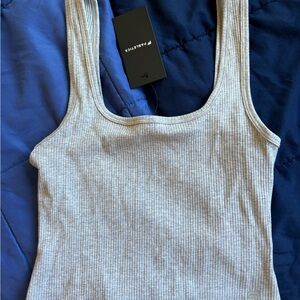 Fabletics Gray Ribbed Women's Tank Top